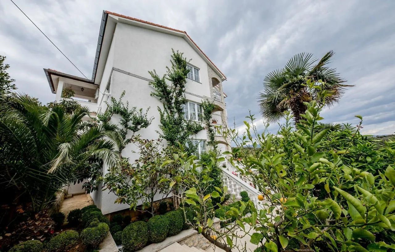 Apartments Anica Kampor Chorvatsko